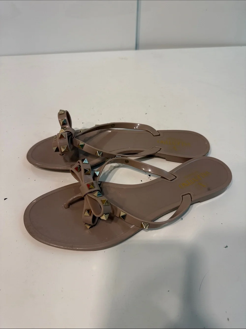 Used Valentino Garavani Studded Bow Jelly Flip Flops - Nude 41 women’s